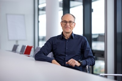 headshot of Ulrich Irnich CIO at Vodafone Deutschland, Technology, Media & Telecommunications | DXC Technology Customer Story